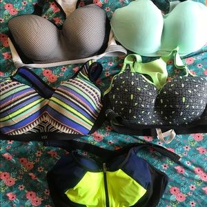 Victoria Secret Incredible Sport bra lot